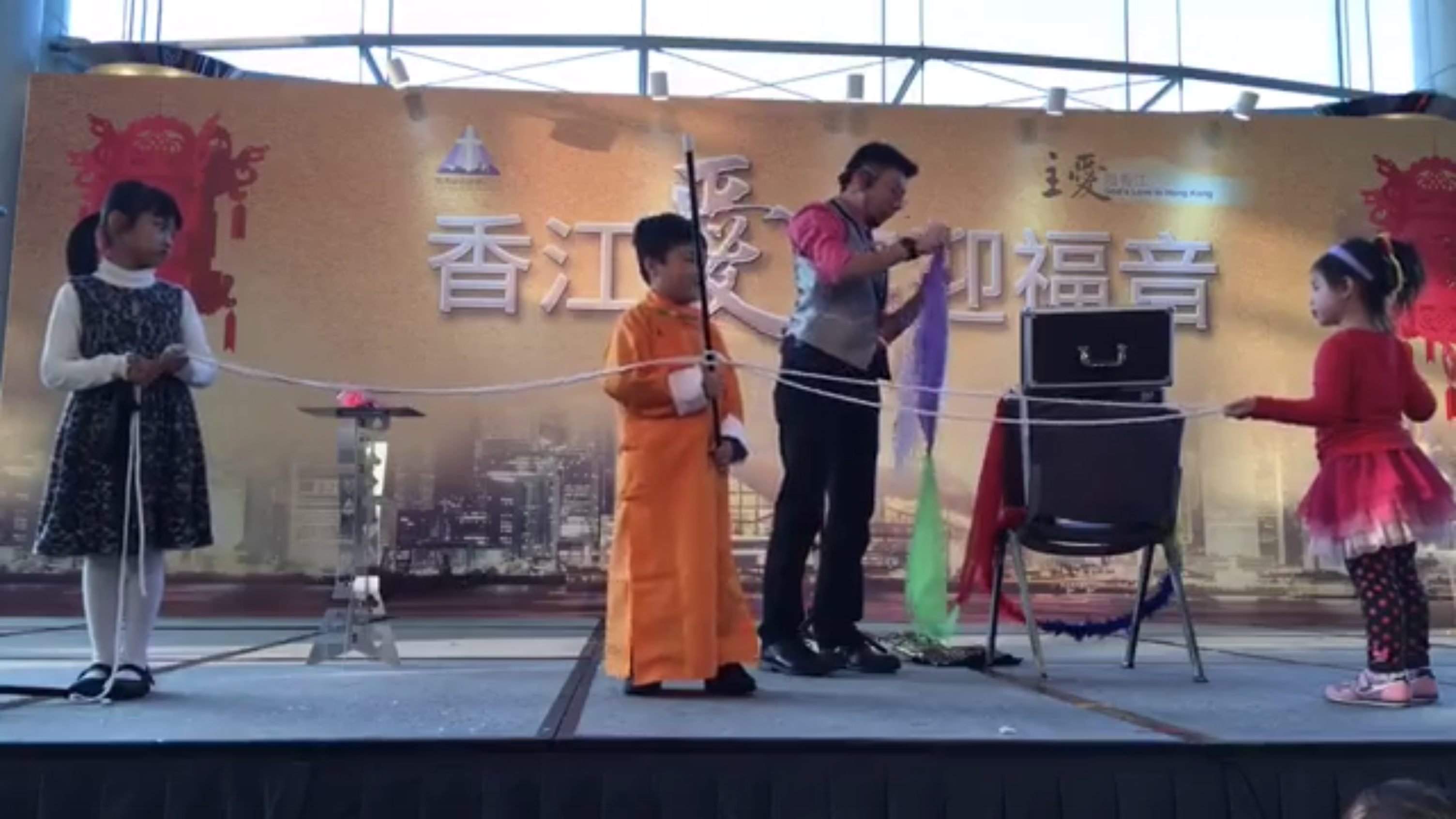 香江愛宴迎福音魔術佈道